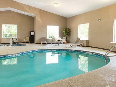 Hotel Express Riverfront-davenport By Ihg